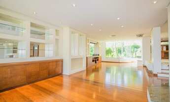 Imagem 3: Casa com Piscina, 4 dormitórios, Vista para o Guaíba, em Vila Assunção - Porto Alegre - RS