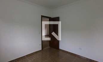 Imagem 6: Casa para Aluguel - Parque Regina, 2 Quartos, 56 m2