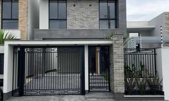 Imagem 3: Sobrado com 03 dormitório sendo 01 suíte no Bosque da Mata - Tijucas - SC