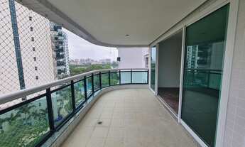 Imagem 6: Apartamento para venda possui 157 metros quadrados com 4 quartos