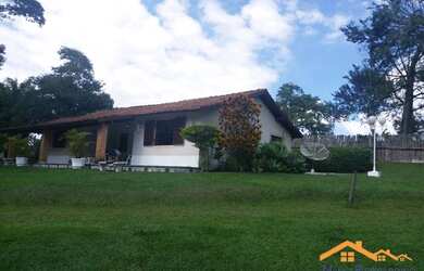 Imagem 4: EXCELENTE CHÁCARA COM PISCINA E ÁREA DE LAZER, CONFIRA E AGENDE SUA VISITA!