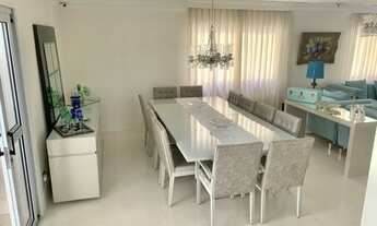 Imagem 7: Casa a venda no Cond.Euroville-7suítes-10 vagas-área gourmet-piscina-Carapicuíba SP