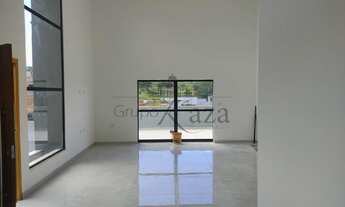 Imagem: Casa Condomínio - 3 Dormitórios - 340m²