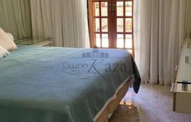 Imagem 7: Casa para venda no Parque Industrial possui 300 metros quadrados com 3 quartos