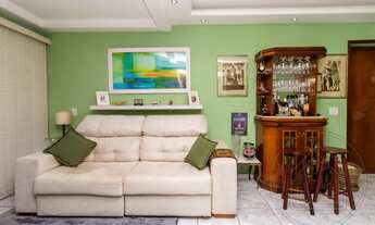 Imagem 3: ASSISTA O VÍDEO DE TOUR VIRTUAL. Ótimo apartamento reformado com varandão e vista livre pa