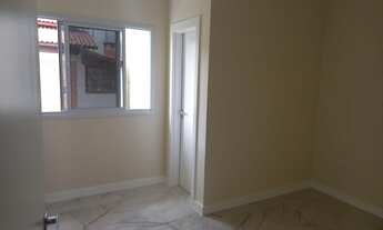 Imagem 9: Lindo sobrado com 2 suítes e vaga para 2 carros na garagem em Porto Belo