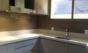 Imagem 7: Casa de condomínio térrea para venda possui 270 metros quadrados com 4 quartos