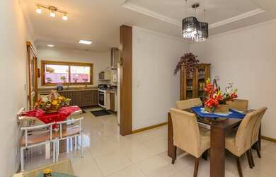 Imagem 5: Casa para venda com 208 metros quadrados com 3 quartos em Sarandi - Porto Alegre - RS