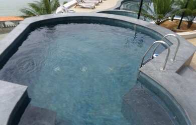 Imagem 7: Frente para o mar, alto padrão de acabamento, apartamento diferenciado com piscina!