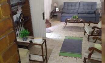 Imagem 3: Freguesia - Excelente Casa com 3 andares com 04 Quartos sendo 1 Suíte- 01 Vaga- Aceita Fin