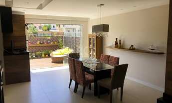 Imagem: Porto Alegre - Casa Padrão - Aberta dos