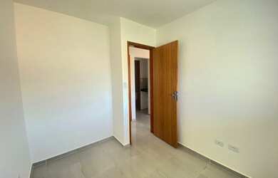 Imagem 7: Casa para venda possui 54 metros quadrados com 2 quartos em Pau Amarelo - Paulista - Perna