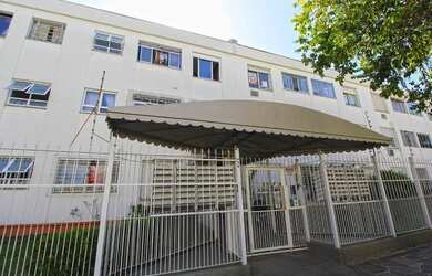 Imagem 2: Porto Alegre - Apartamento Padrão - Vila Ipiranga