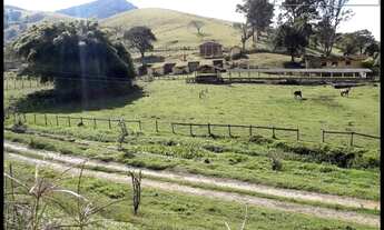 Imagem 2: FAZENDA BELISSIMA, VÁRZEA, ESTRUTURA LEITE/HARAS BRASÓPOLIS MG