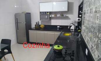 Imagem 2: VENDO LINDA CASA COM 3 DORMITÓRIOS