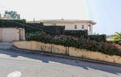 Imagem 2: Porto Alegre - Casa Padrão - Tristeza