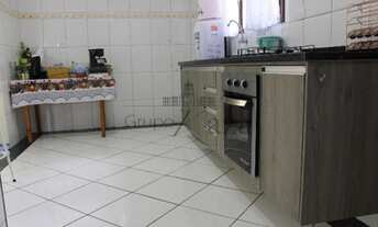 Imagem 3: Casa para venda com 3 quartos em Jardim Altos de Santana II - Jacareí - SP