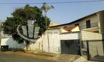 Imagem 2: Casa , apartamento e salão comercial à venda no Largo do Divino