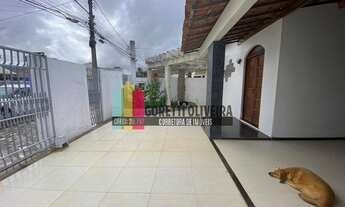 Imagem 3: Vendo Casa / Ponto Comercial com 4/4, sendo 1 suíte no bairro Capuchinhos