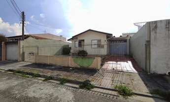 Imagem: Casa para venda tem 300 metros quadrados