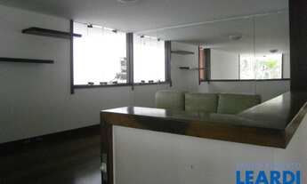 Imagem 4: CASA ASSOBRADADA - REAL PARQUE - SP