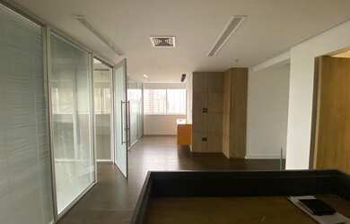 Imagem 4: EXCELENTE SALA PARA LOCAÇÃO BAIRRO CENTRO