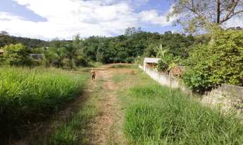Imagem 4: Granja com 1800 m² localizada no condomínio Fazenda do Tanque