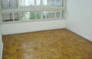 Imagem 3: Sala/Conjunto para aluguel possui 31 metros quadrados com 1 quarto em Centro - Rio de Jane