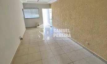 Imagem 6: Casa possui 220m² com 3 quartos sendo 1 suíte em Vila Rosa - Goiânia - GO