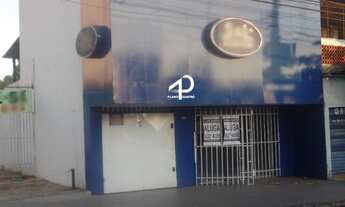 Imagem 2: Casa com 3 quarto(s) no bairro Popular em Cuiabá - MT