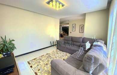 Imagem 2: Sobrado com 3 dormitórios à venda, 330 m² por R$ 990.000,00 - Saguaçu - Joinville/SC