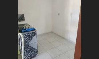 Imagem 4: ALUGA-SE KIT NET R$ 700, incluso, água,luz,net