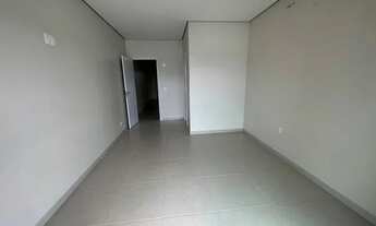 Imagem 6: Casa para venda com 275 metros quadrados com 3 quartos em Praia do Flamengo - Salvador - B