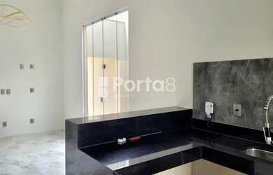 Imagem 7: Viva com conforto e segurança nessa casa nova com 3 dormitórios e área gourmet!