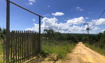 Imagem: Chácara 4.000m², todo cercada, plana