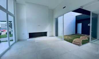 Imagem 2: Casa em Condomínio de 4 dormitórios à Venda - Xangri-lá