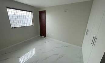 Imagem 5: Casa para Locação em Recife, Encruzilhada, 4 dormitórios, 2 suítes, 3 banheiros, 2 vagas