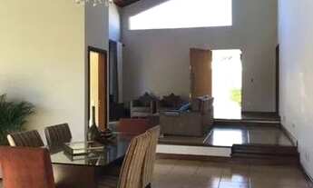 Imagem 3: Casa térrea para locação na City Ribeirão com 04 dormitórios e piscina