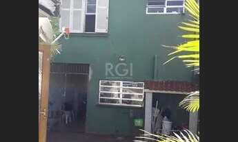 Imagem 6: Casa para Venda - 250m², 4 dormitórios, sendo 1 suites, 3 vagas - Menino Deus