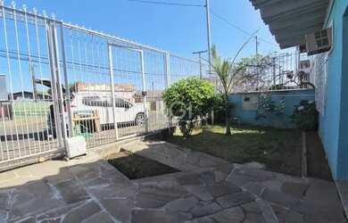 Imagem 3: Casa para Venda - 70m², 2 dormitórios, 5 vagas - Santa Tereza