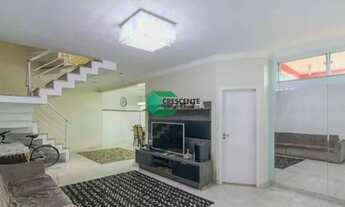 Imagem: Espaçoso sobrado próximo Parque Central