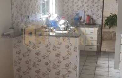 Imagem 4: Excelente casa assobradada disponível para venda no Jardim Ouro Verde