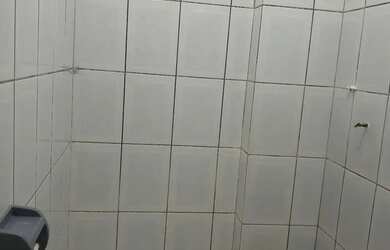 Imagem 4: Alugo um cômodo com banheiro