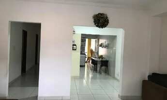 Imagem 5: Casa ampla c piscina