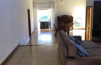 Imagem 4: Casa térrea para locação na City Ribeirão com 04 dormitórios e piscina