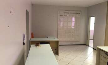 Imagem 5: Casa para venda com 10 metros quadrados com 4 quartos em Jardim Renascença - São Luís - MA