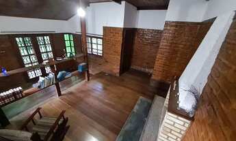 Imagem 4: Casa com 3 dormitórios para alugar, 127 m² por R$ 3.680,00/mês - Mury - Nova Friburgo/RJ