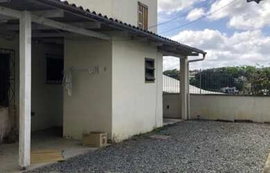 Imagem 4: Casa no Bairro Água Verde, contendo 3 dormitórios