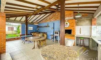 Imagem 6: Casa e Sobrado de 4 dormitórios à Venda - Xangri-lá