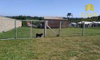 Imagem: Sítio c/chalé em local com portão de